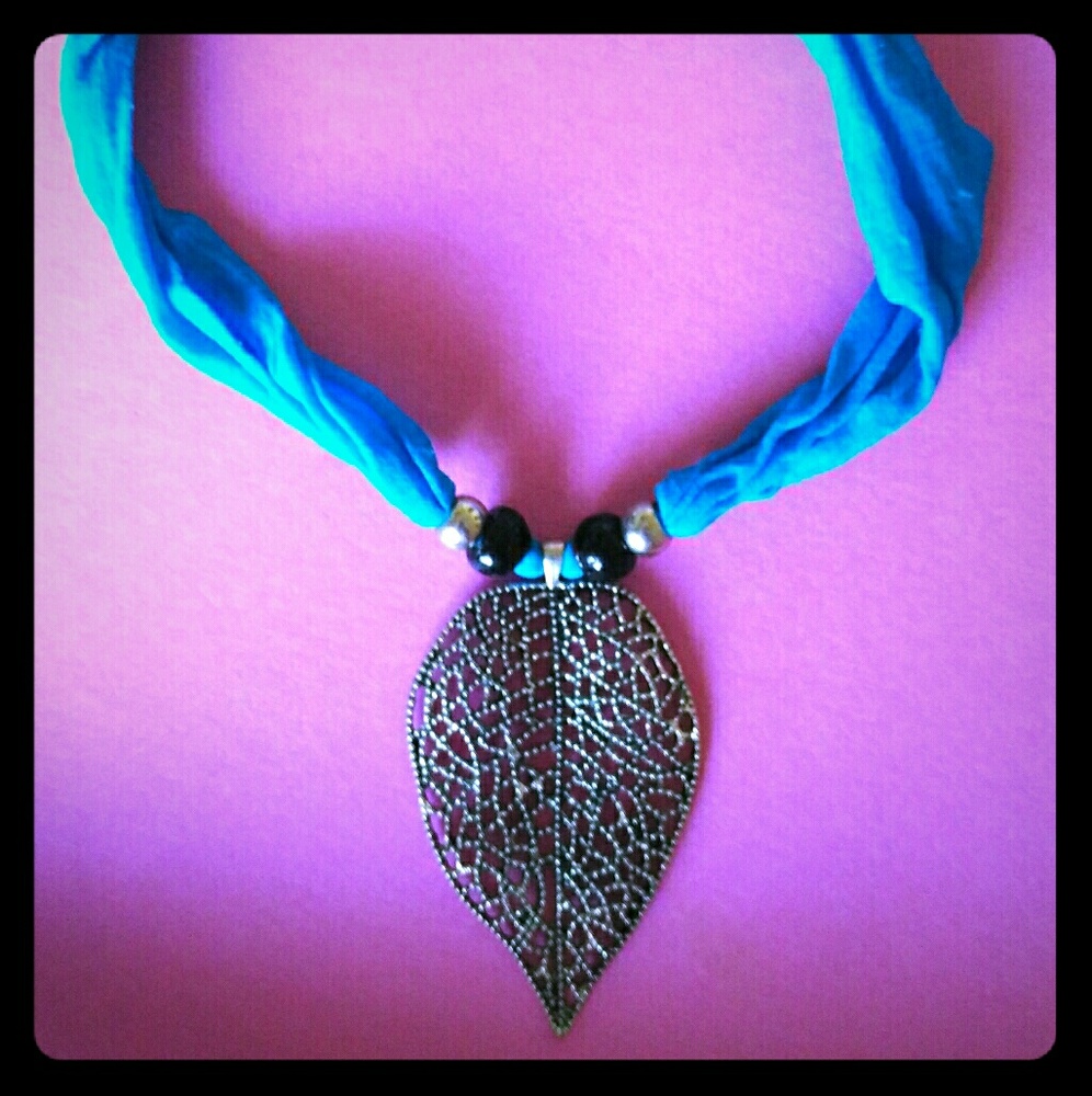 💙Unique Silver pendant necklace 💙